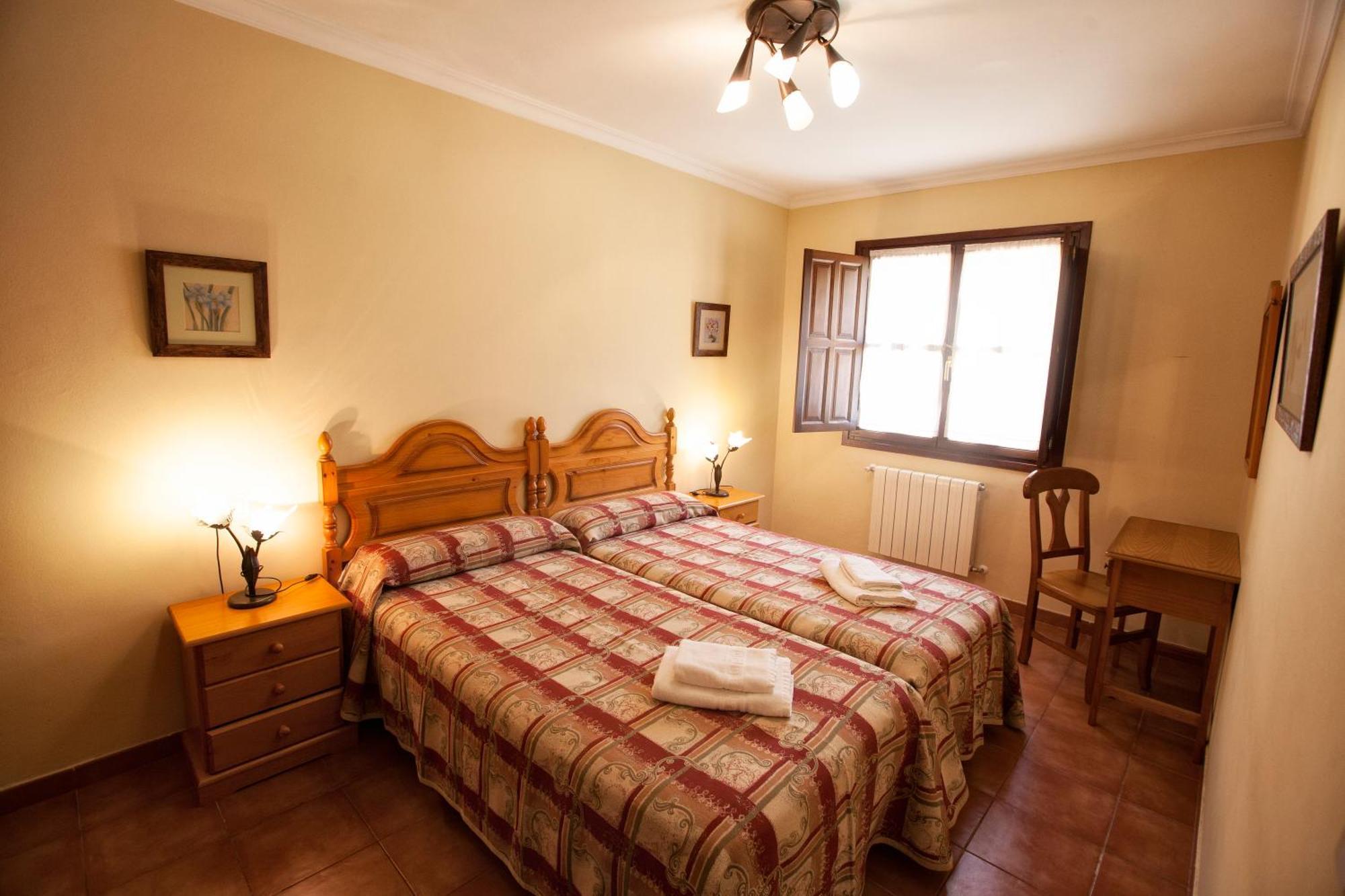 Apartamentos Camin De Pelayo Las Rozas Zimmer foto